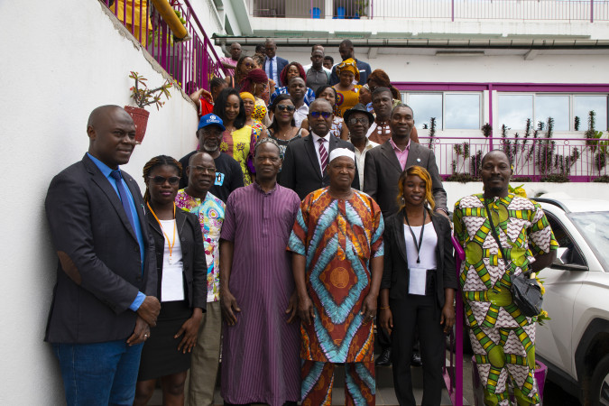 L’Université Virtuelle de Côte d’Ivoire connecte à l’intranet le village Allakro dans le cadre du voisinage open day